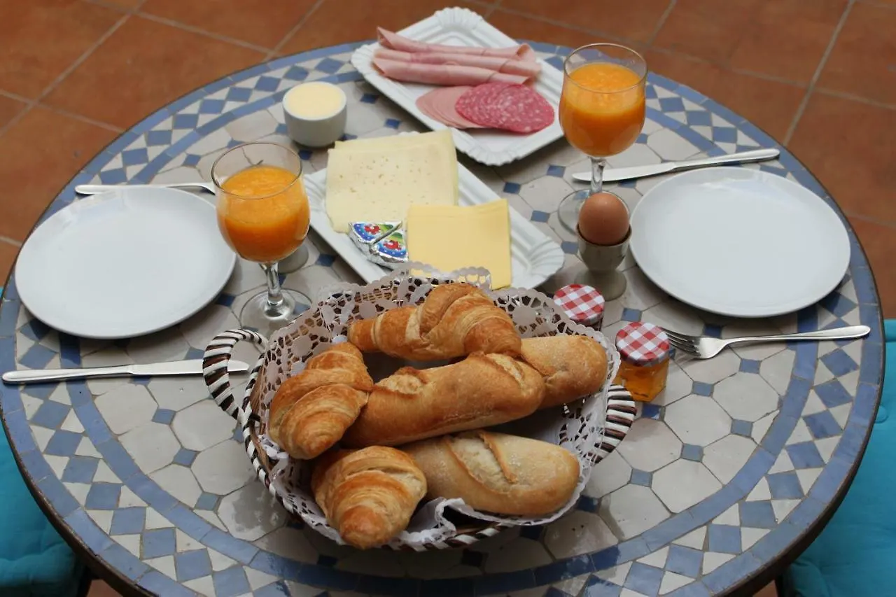 Casadubislav Apartamento Canillas de Albaida 0*,